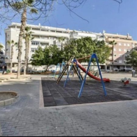 Apartamento Lola Torrevieja Exterior foto