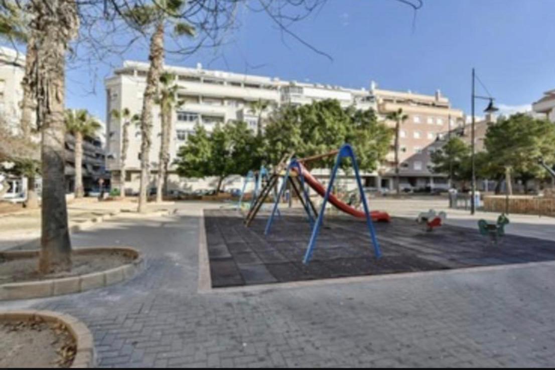 Apartamento Lola Torrevieja Exterior foto